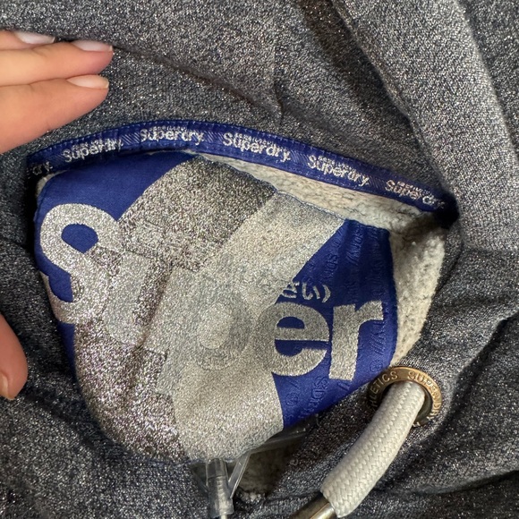 Superdry women's cropped hoodie featuring a rainbow tiger graphic - Picture 5 of 8